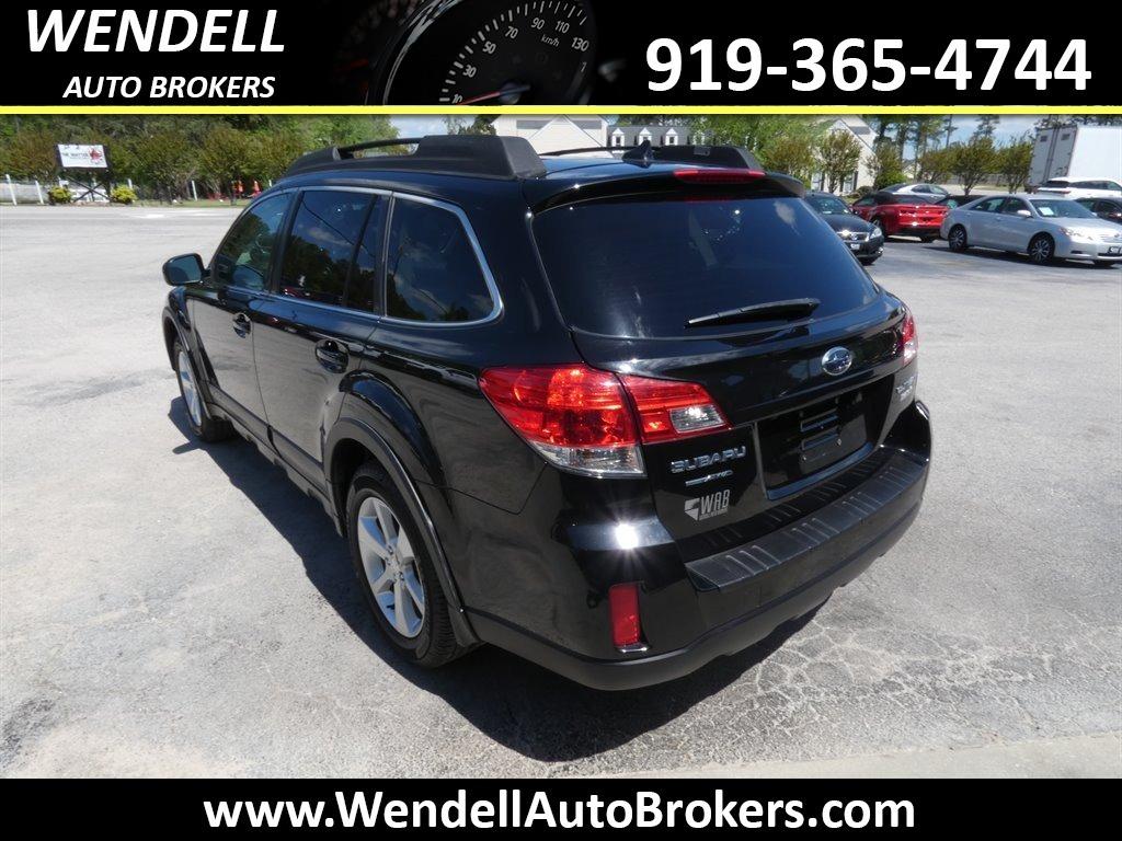 2014 Subaru Outback - $11,488