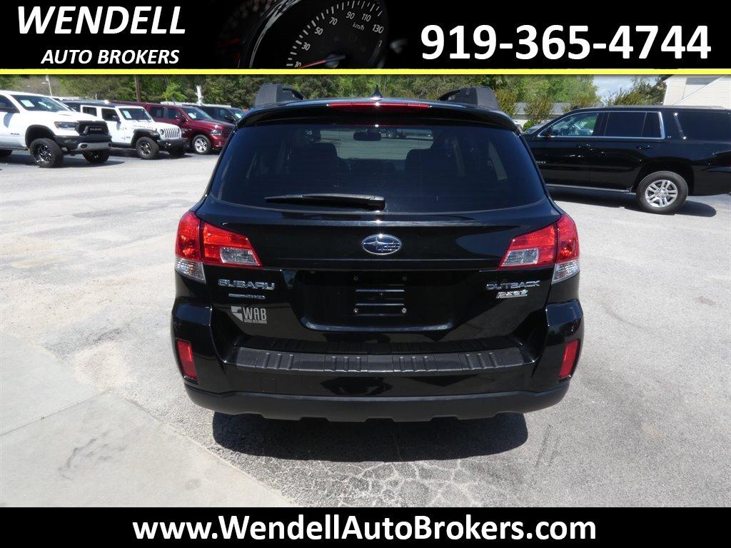 2014 Subaru Outback - $11,488