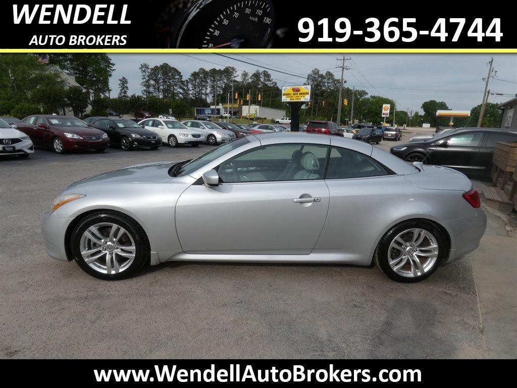 2010 Infiniti Legend photo