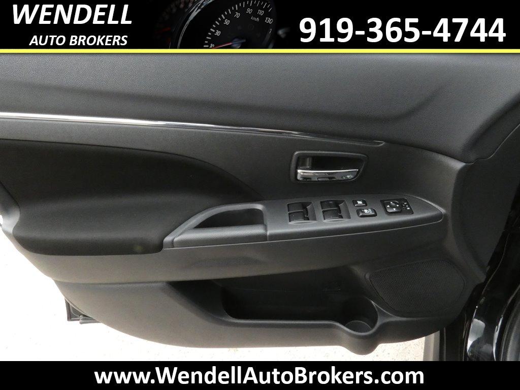 2020 Mitsubishi Outlander - $13,644