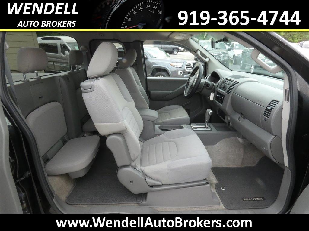 2012 Nissan Frontier S photo