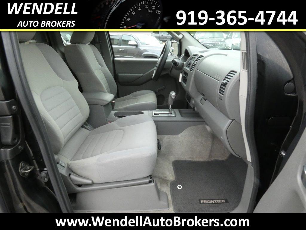 2012 Nissan Frontier S photo