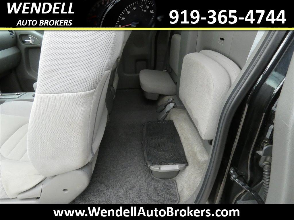 2012 Nissan Frontier S photo