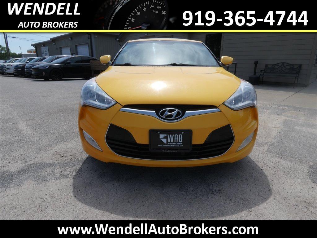 2013 Hyundai Veloster photo