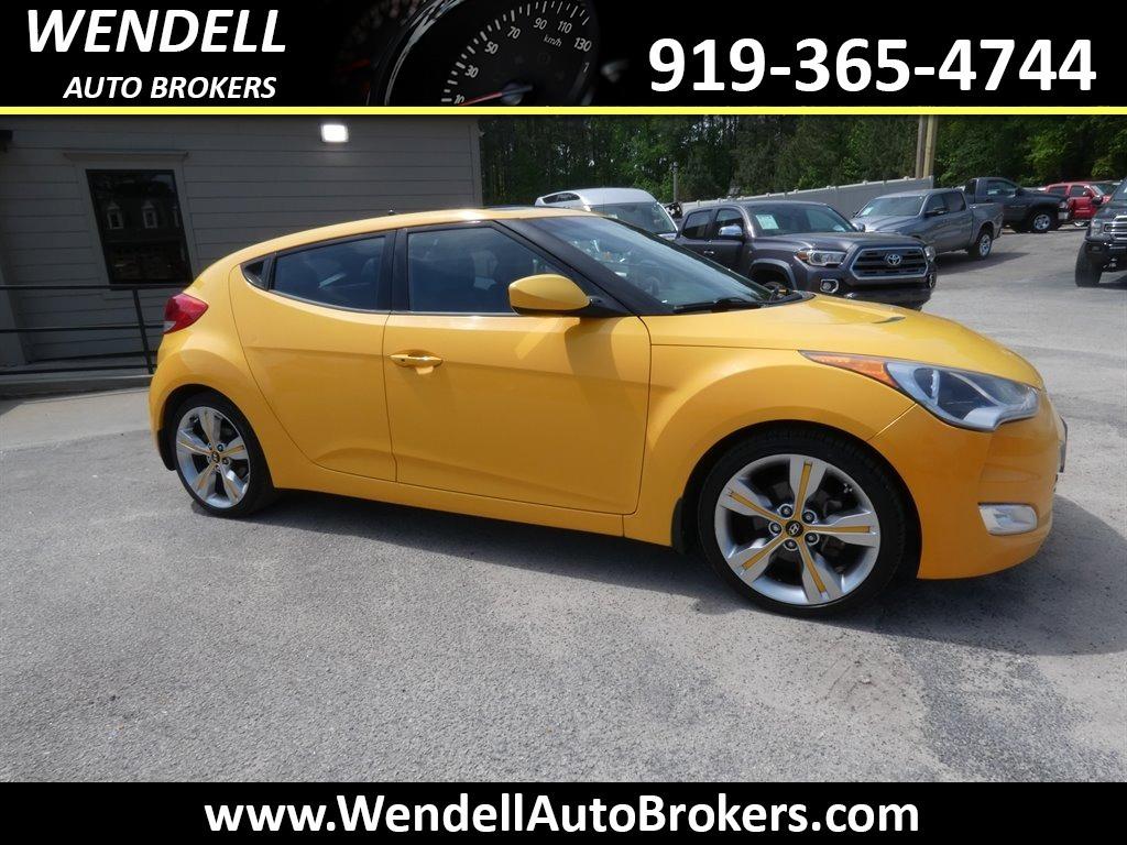 2013 Hyundai Veloster photo