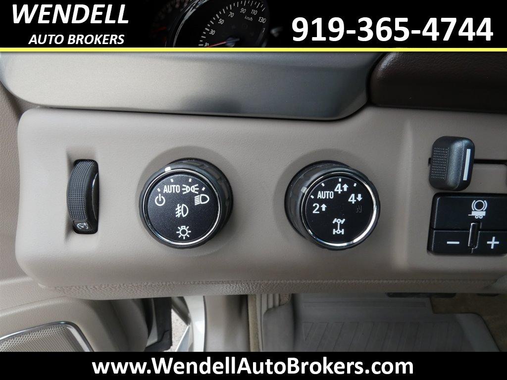 2015 Chevrolet Suburban LTZ 1500 photo