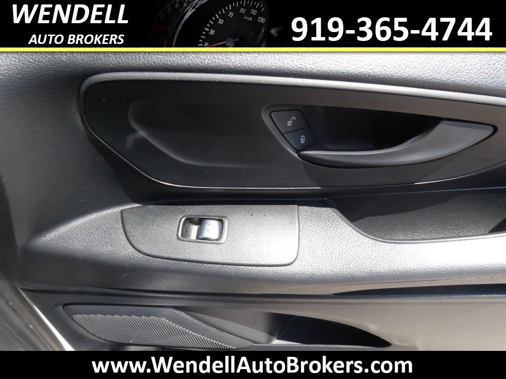 2018 Mercedes-Benz Metris - $15,928