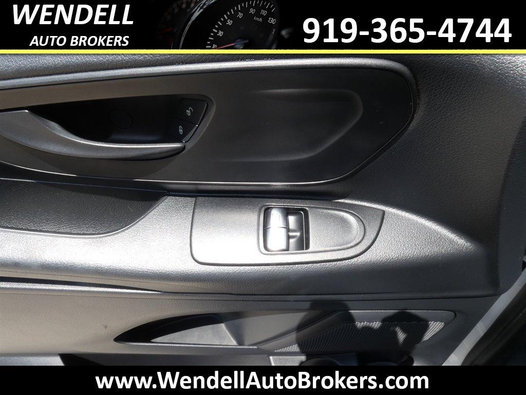 2018 Mercedes-Benz Metris - $15,928