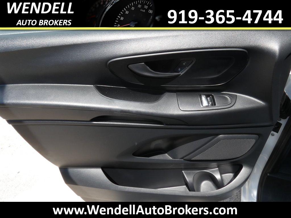 2018 Mercedes-Benz Metris - $15,928