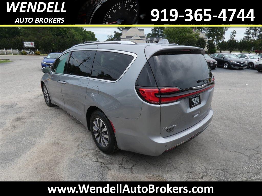 2021 Chrysler Pacifica - $17,246