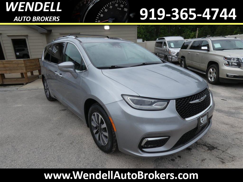 2021 Chrysler Pacifica - $17,246