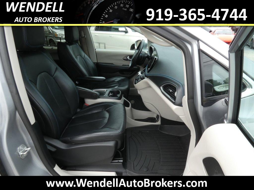 2021 Chrysler Pacifica - $17,246