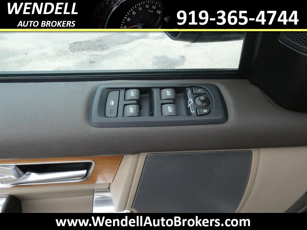 2015 Land Rover LR4 - $16,965