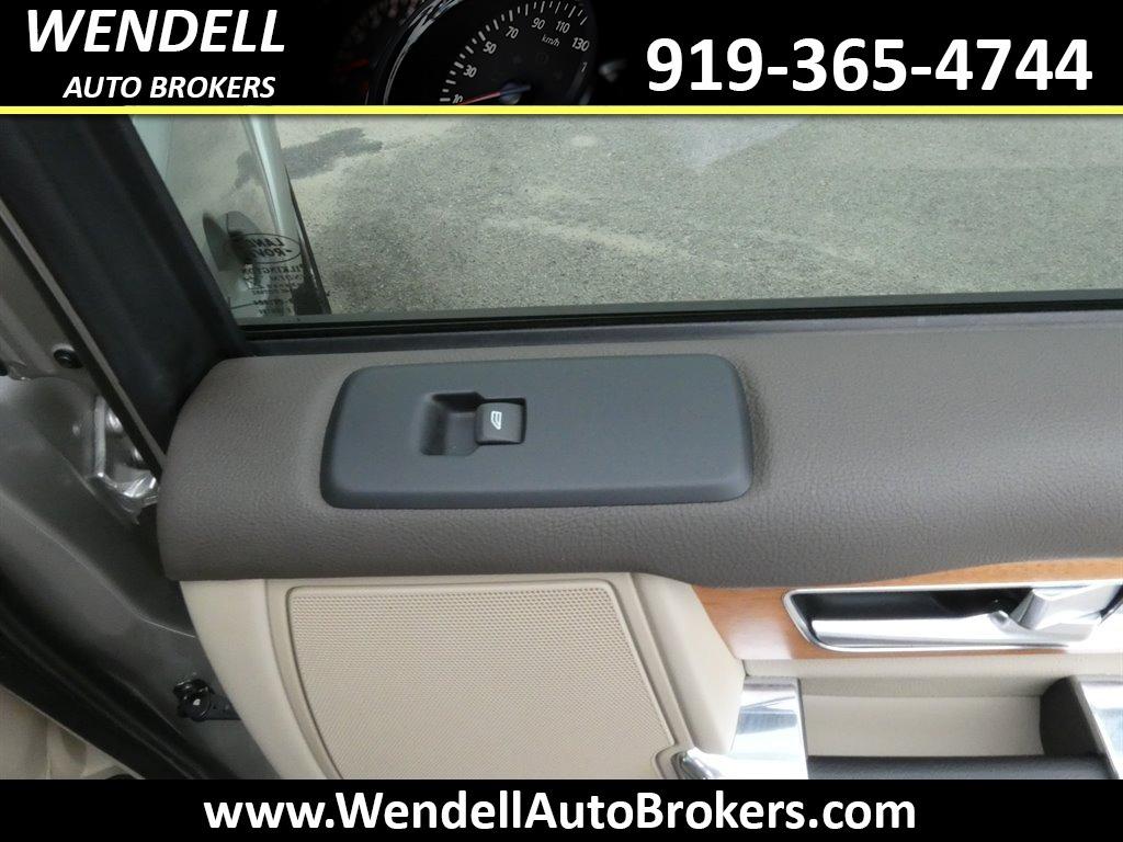 2015 Land Rover LR4 - $16,965