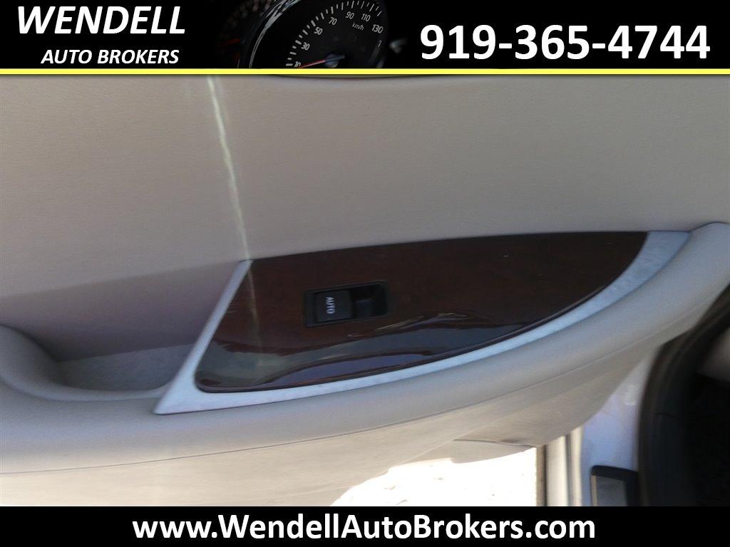 2011 Lexus ES - $9,885