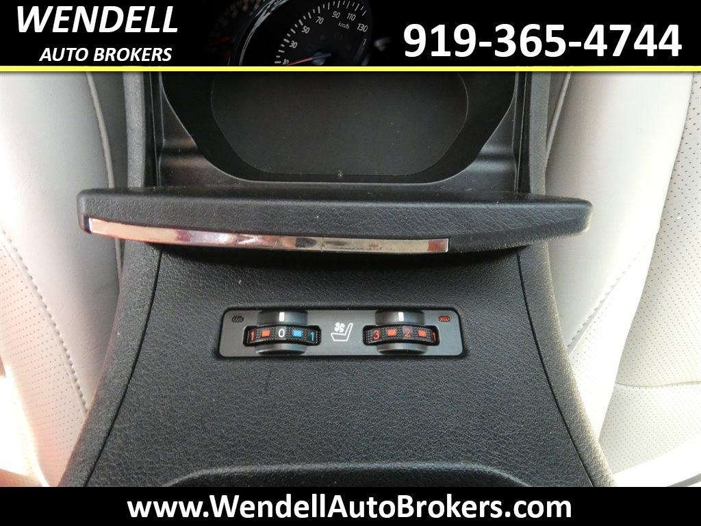 2011 Lexus ES - $9,885