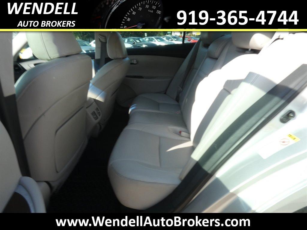 2011 Lexus ES - $9,885
