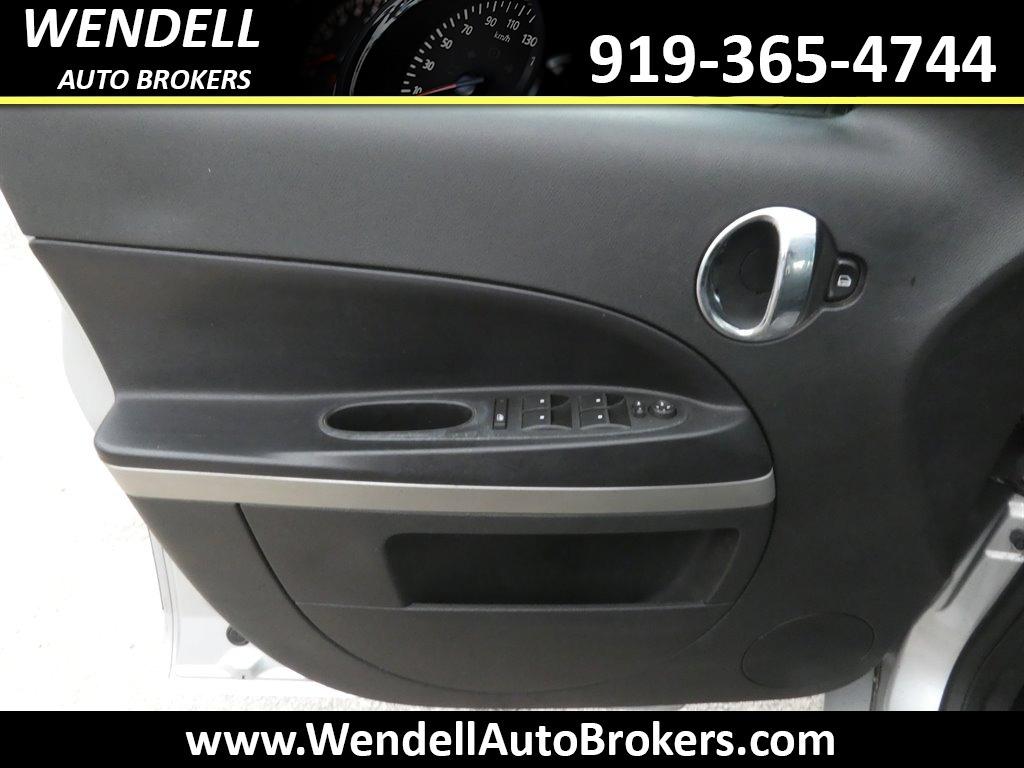 2011 Chevrolet HHR - $6,995