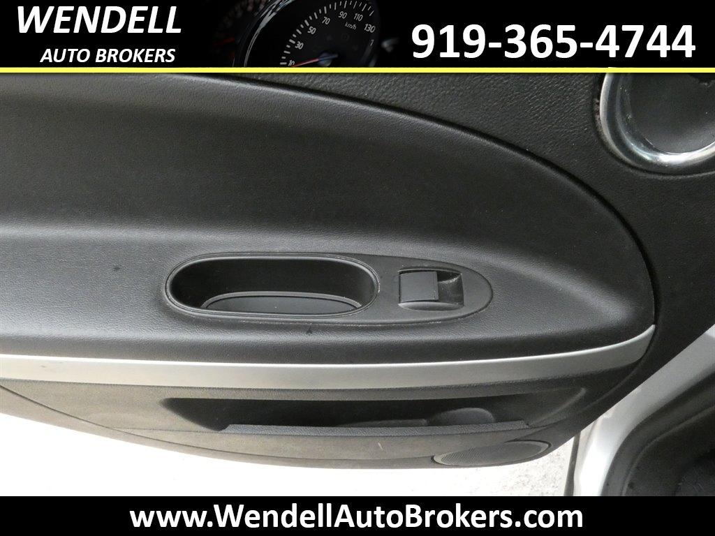 2011 Chevrolet HHR - $6,995