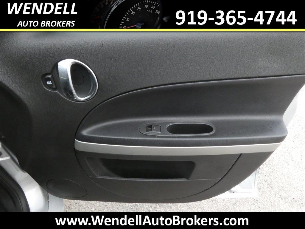 2011 Chevrolet HHR - $6,995
