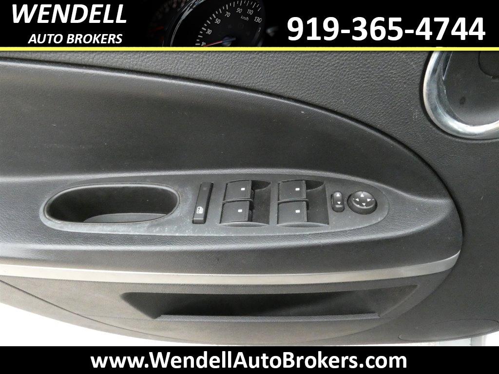 2011 Chevrolet HHR - $6,995