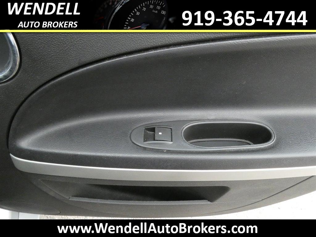 2011 Chevrolet HHR - $6,995