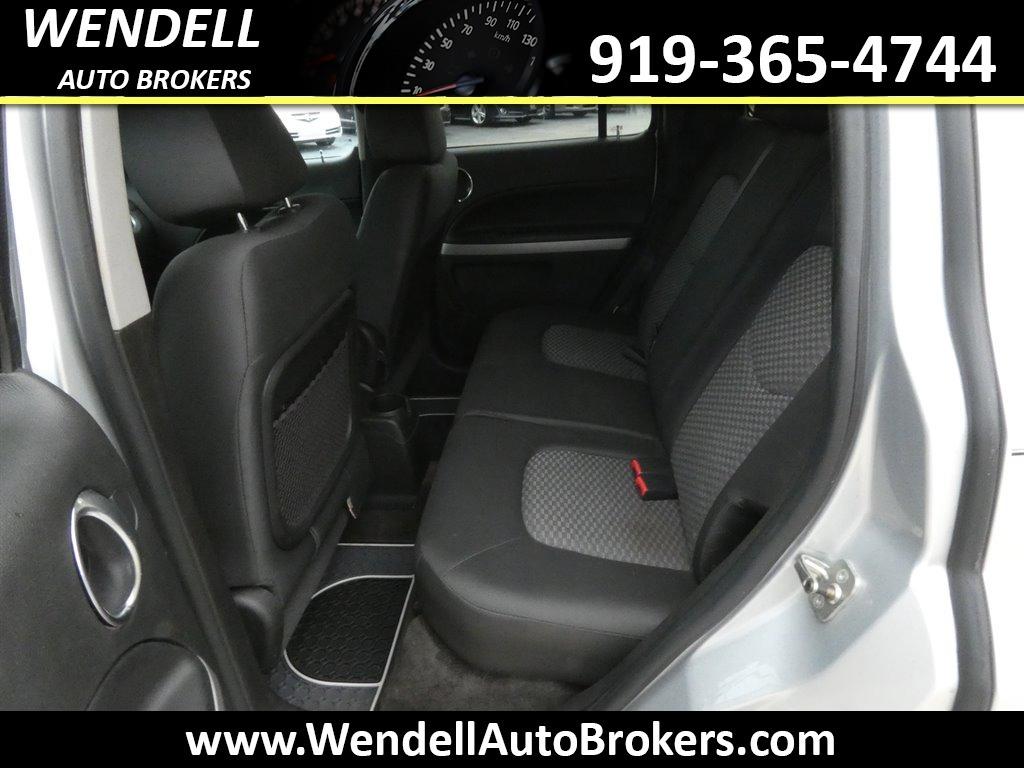 2011 Chevrolet HHR - $6,995