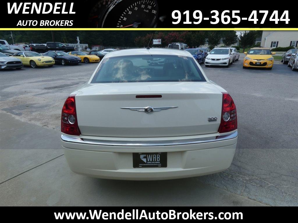 2008 Chrysler 300 - $7,995