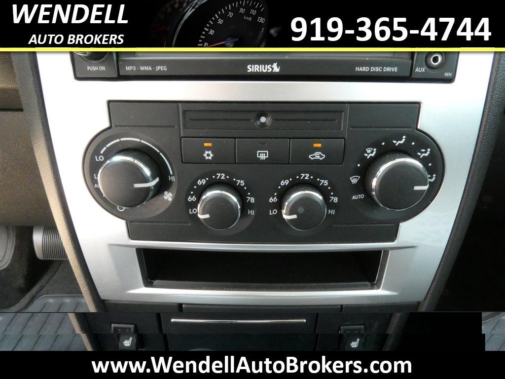 2008 Chrysler 300 - $7,995