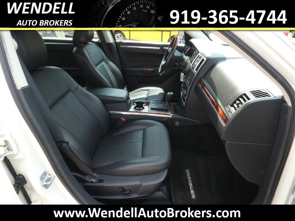 2008 Chrysler 300 - $7,995