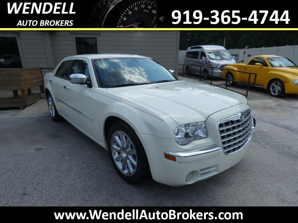 2008 Chrysler 300 - $7,995