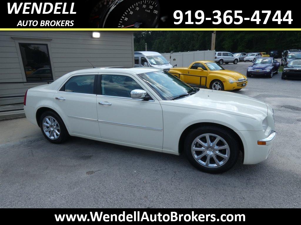 2008 Chrysler 300 - $7,995