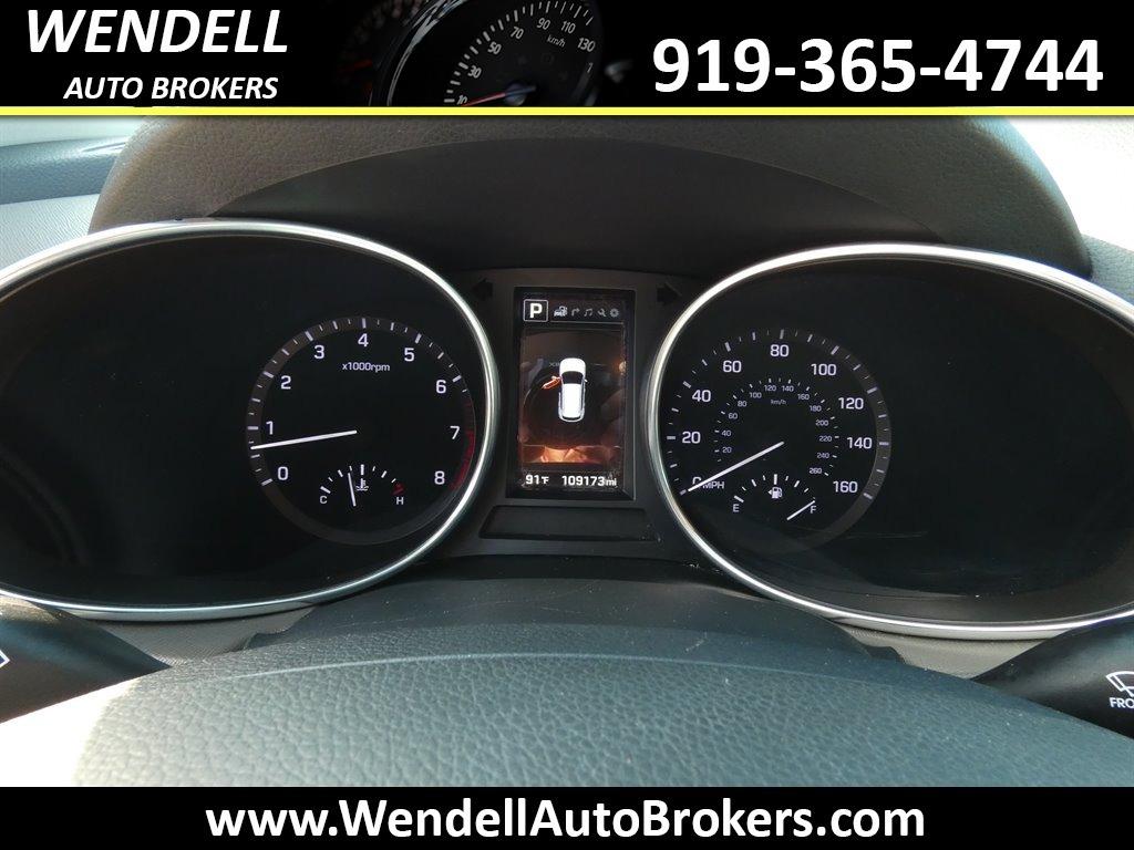2017 Hyundai Santa Fe - $13,440