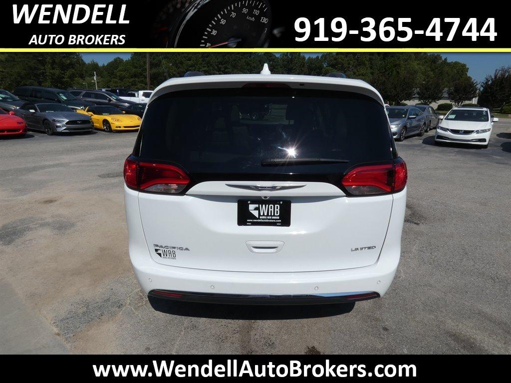 2020 Chrysler Pacifica - $16,948