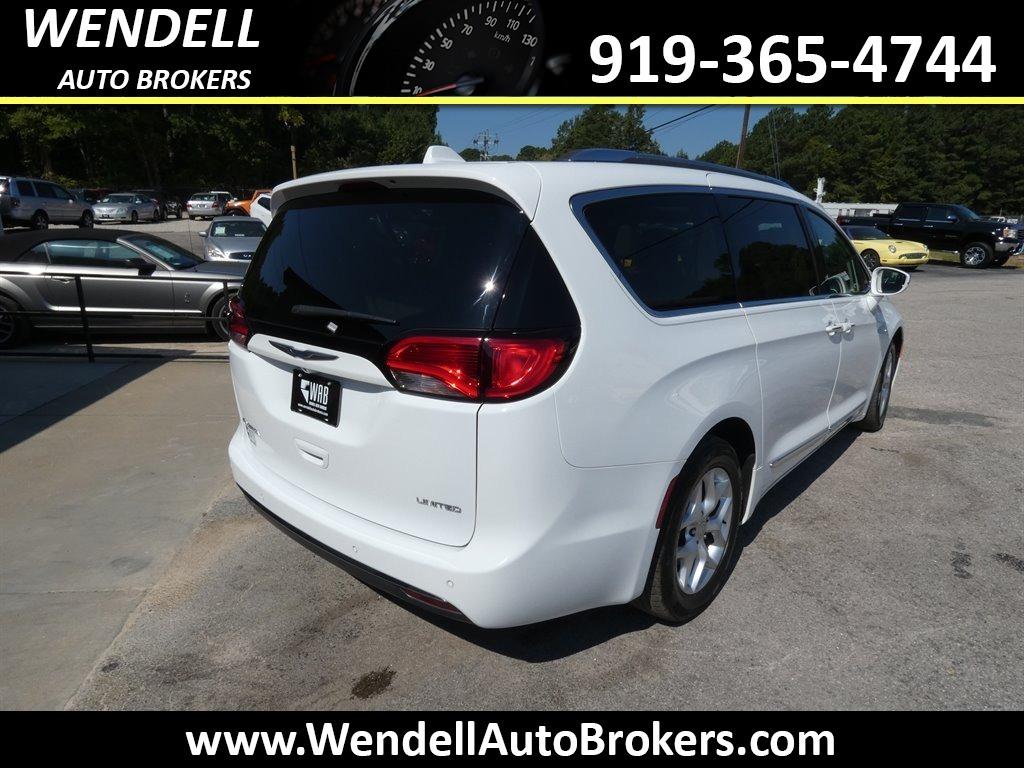 2020 Chrysler Pacifica - $16,948