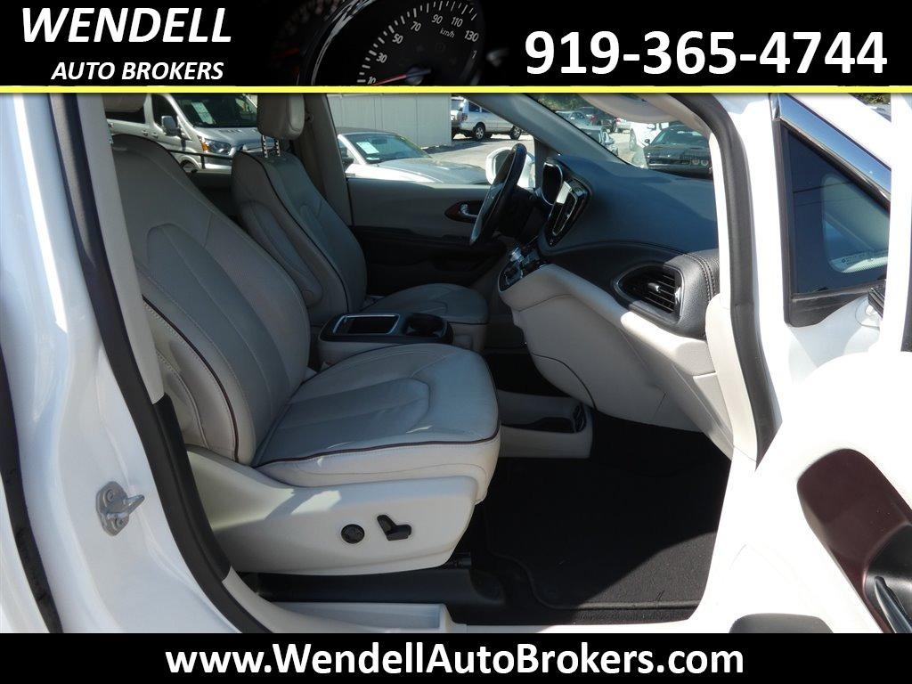 2020 Chrysler Pacifica - $16,948