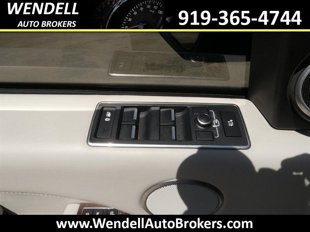 2017 Land Rover Range Rover - $19,985