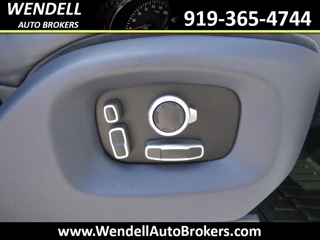 2017 Land Rover Range Rover - $19,985