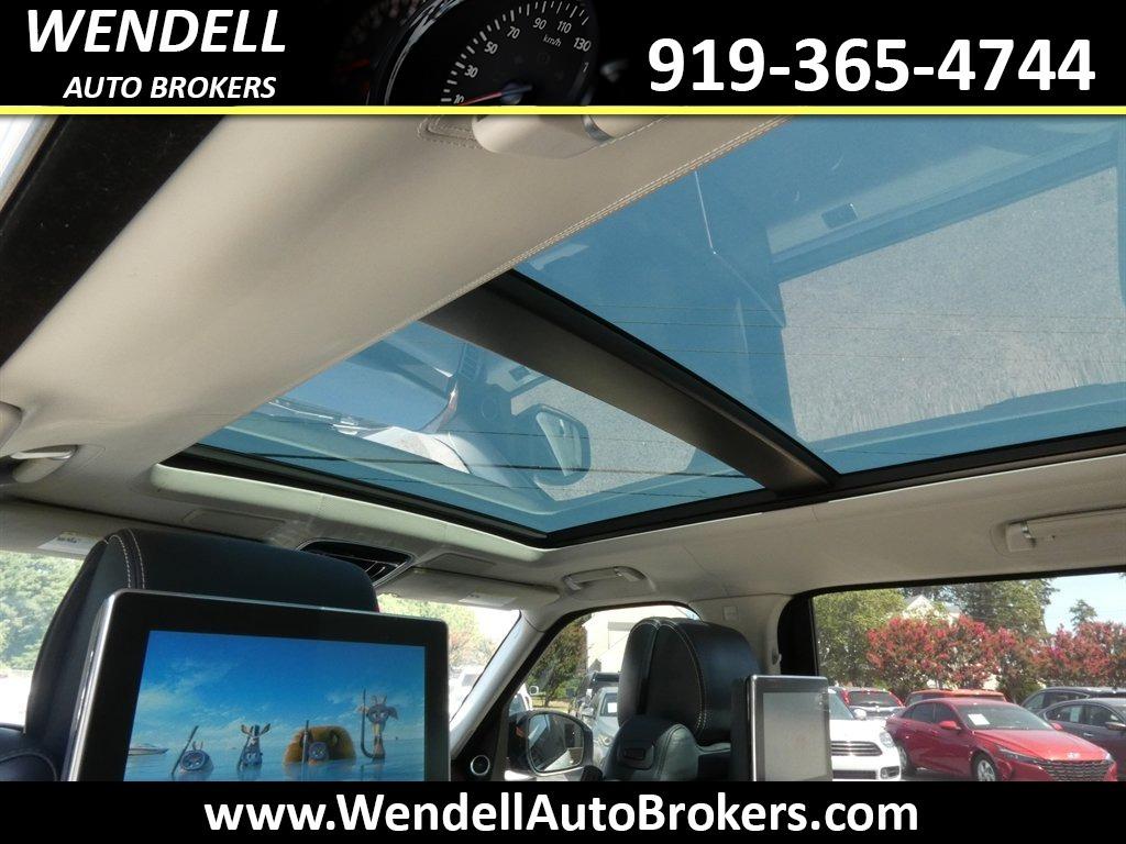 2017 Land Rover Range Rover - $19,985