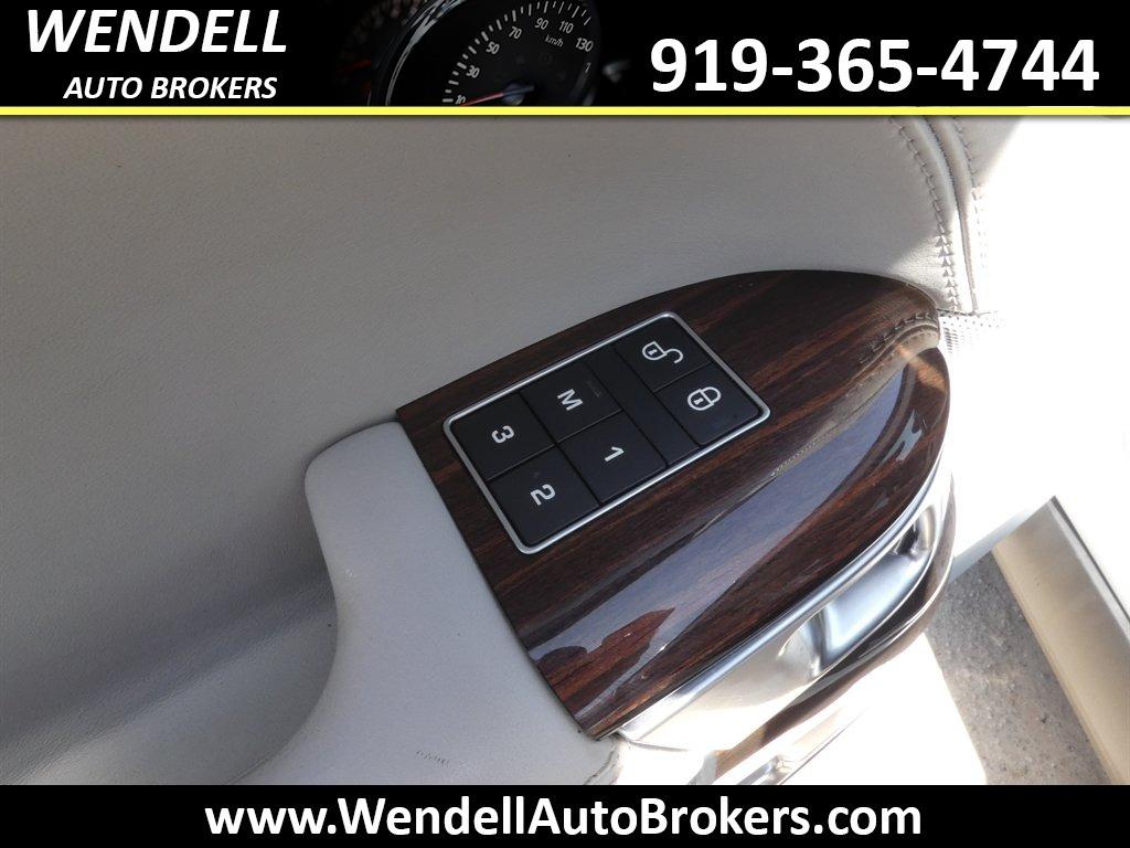 2017 Land Rover Range Rover - $19,985
