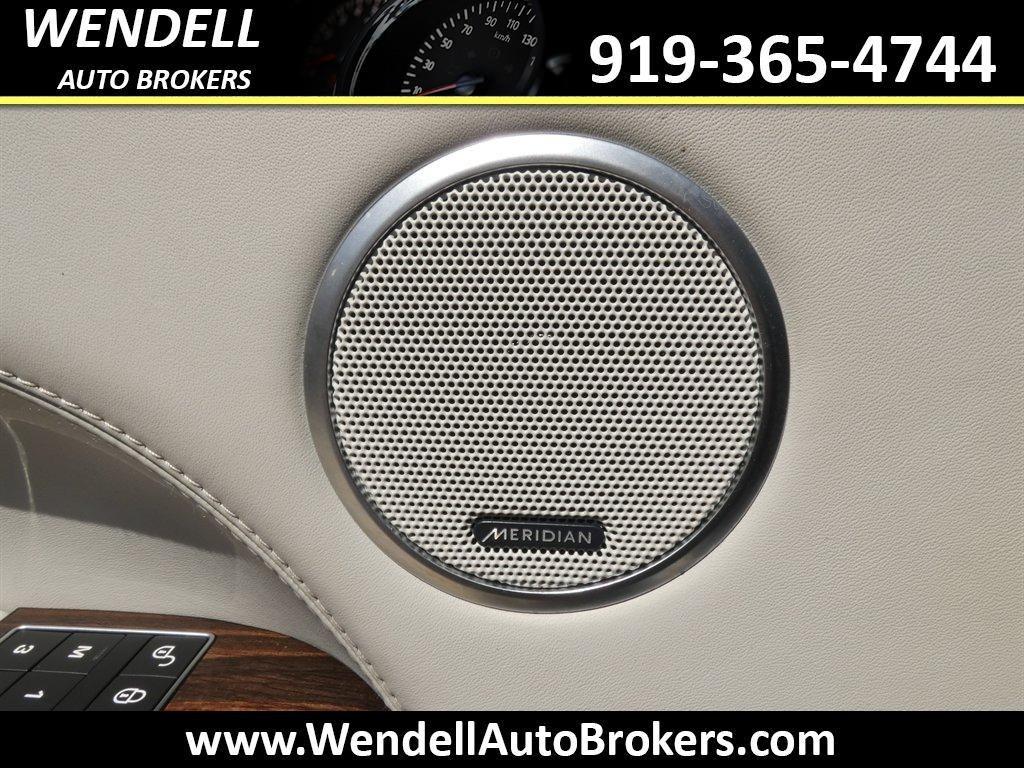2017 Land Rover Range Rover - $19,985