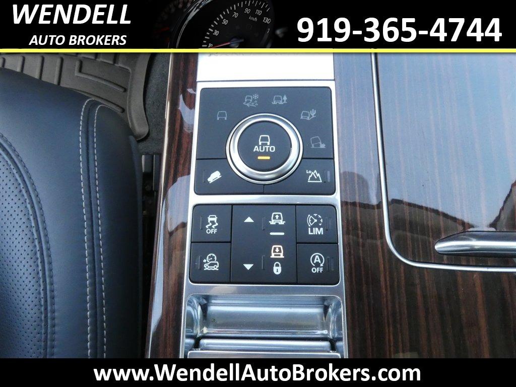 2017 Land Rover Range Rover - $19,985