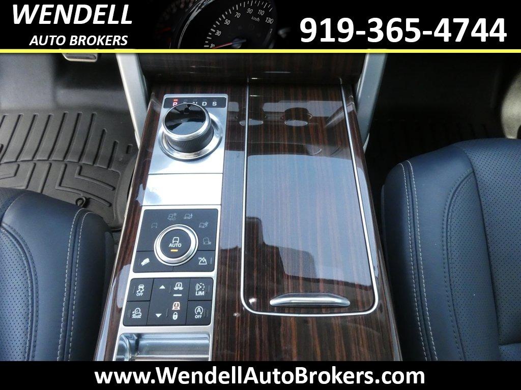 2017 Land Rover Range Rover - $19,985