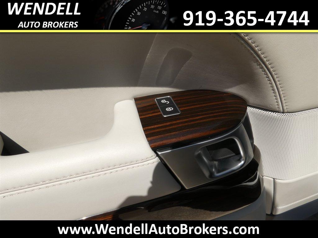 2017 Land Rover Range Rover - $19,985