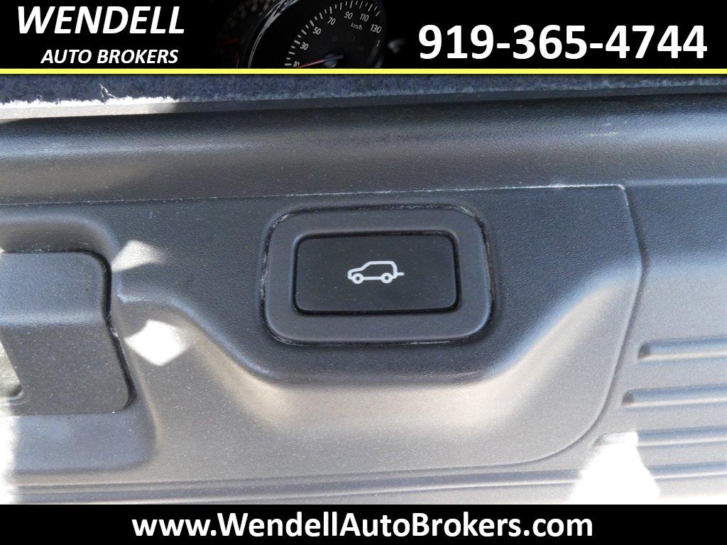 2017 Land Rover Range Rover - $19,985