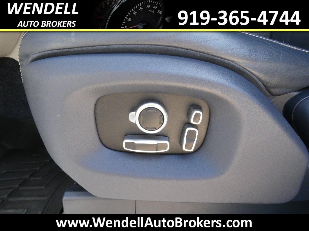 2017 Land Rover Range Rover - $19,985