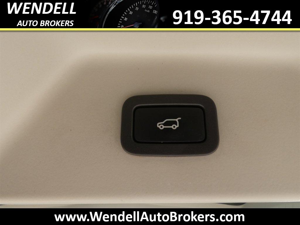 2017 Land Rover Range Rover - $19,985