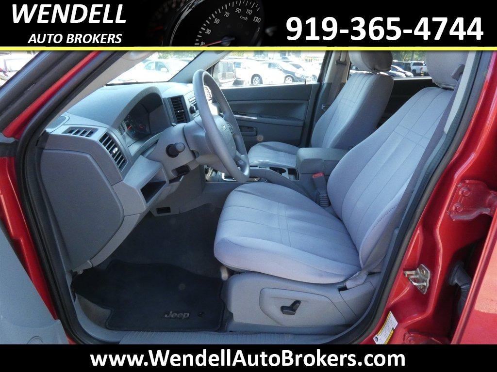 2005 Jeep Cherokee - $7,995