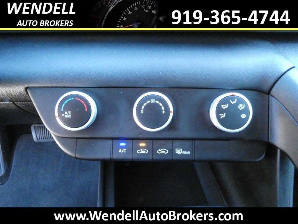 2023 Hyundai Elantra - $17,854