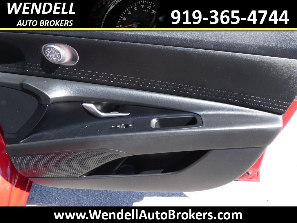 2023 Hyundai Elantra - $17,854
